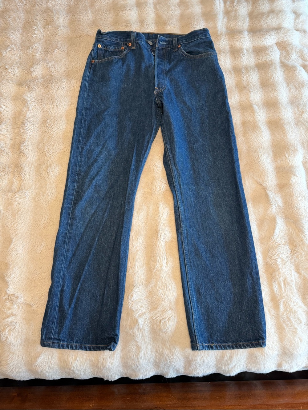 Levi's 501 Classic Straight Jeans in indigo Blue